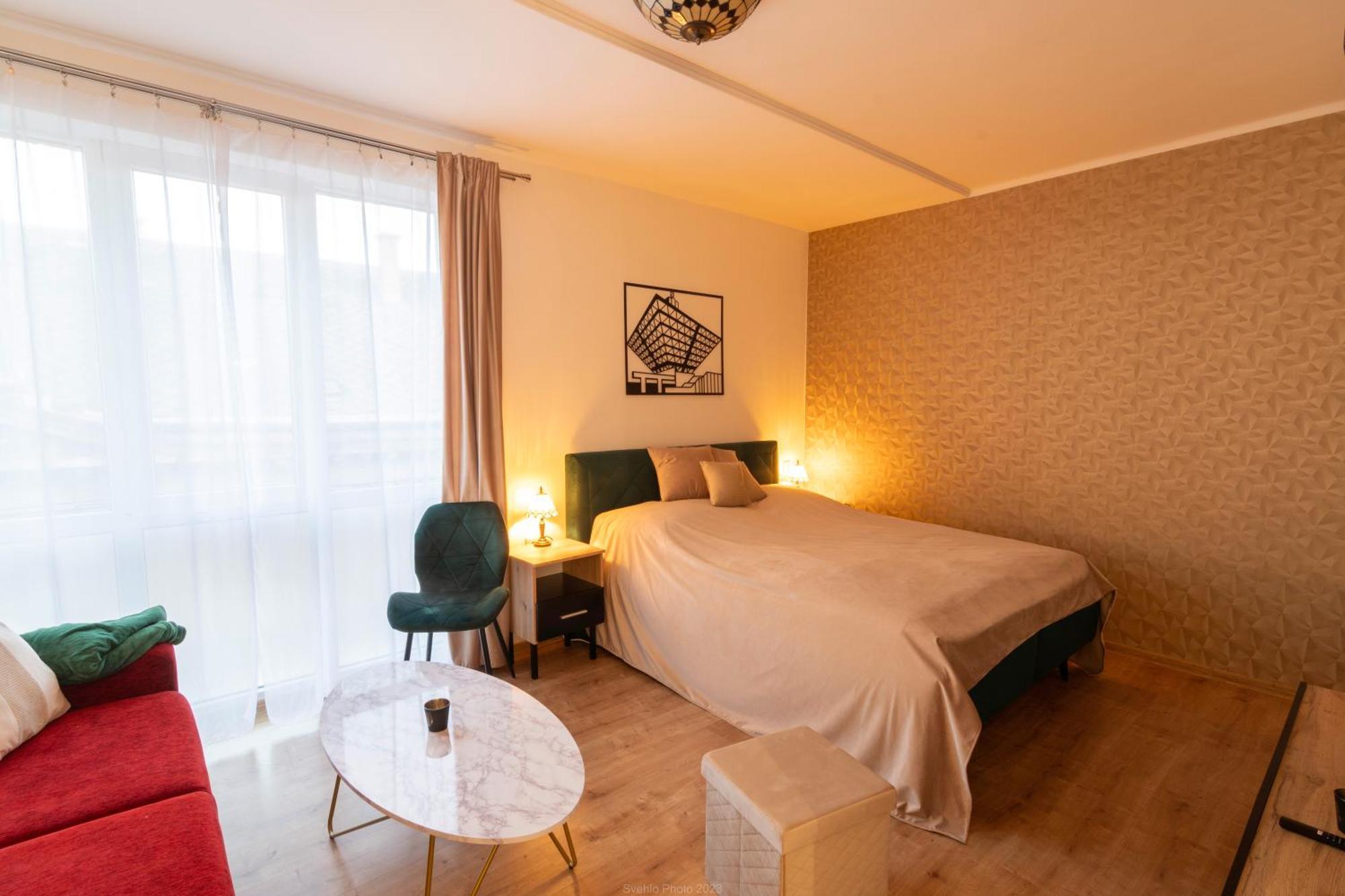 Double-Tree Apartment By A&M Bratislava Exterior photo
